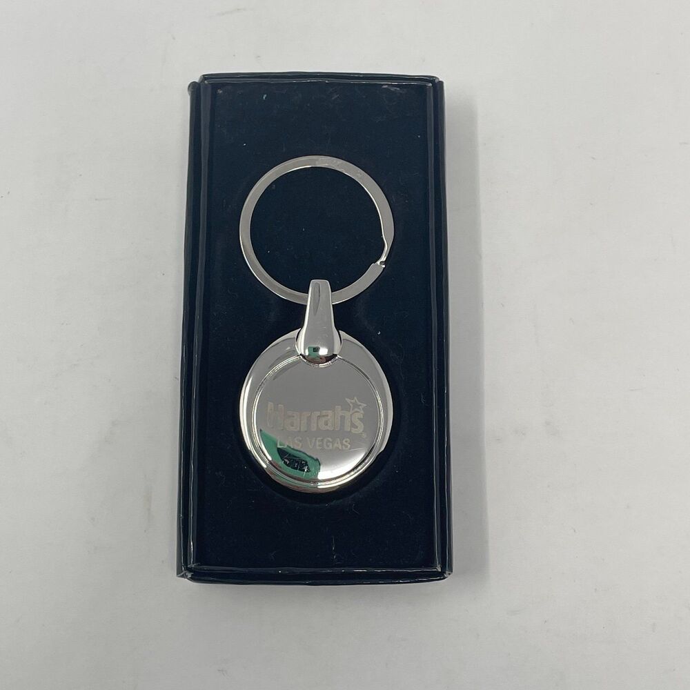 Vtg‎ Harrah's Las Vegas Silvertone Keychain & Box - Picture 2 of 8